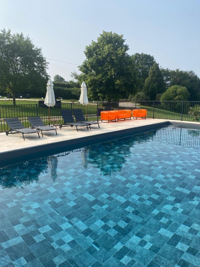 Le Domaine Du Gravier Bed & Breakfast Грама Екстериор снимка