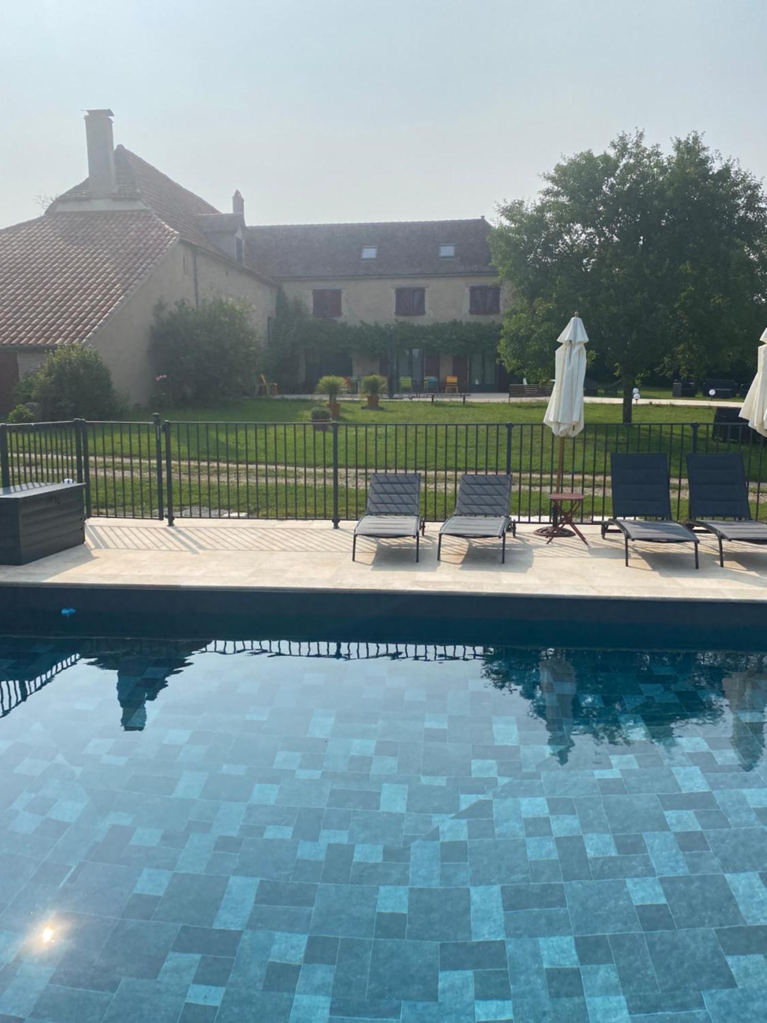 Le Domaine Du Gravier Bed & Breakfast Грама Екстериор снимка